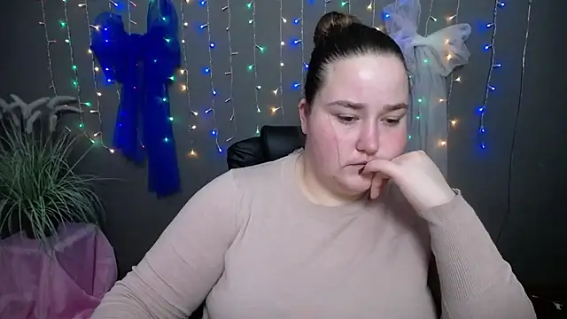 XX Daniella XX online show from 12-04-25, 07:28