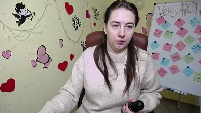 Snapshot of KaleyReed chatting on 02-06-25, 06:08 KaleyReed online show from 02-06-25, 06:08