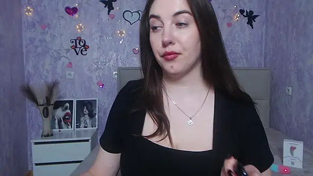 Snapshot of KaleyReed chatting on 02-10-25, 01:55 KaleyReed online show from 02-10-25, 01:55