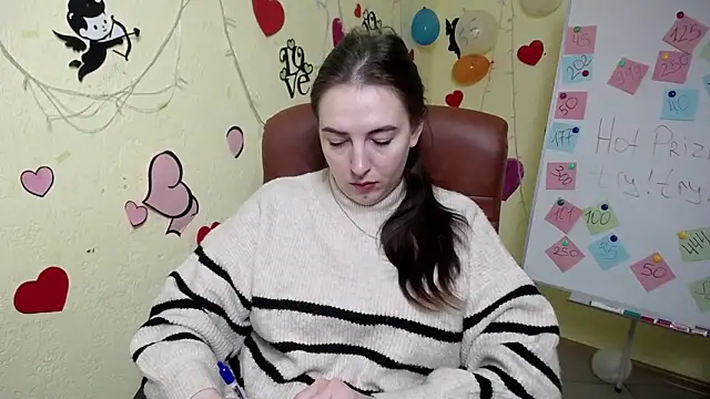 Snapshot of KaleyReed chatting on 02-13-25, 09:51 KaleyReed online show from 02-13-25, 09:51