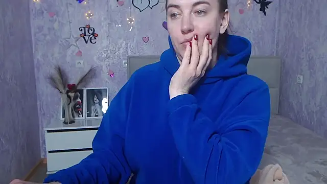 Snapshot of KaleyReed chatting on 02-19-25, 03:38 KaleyReed online show from 02-19-25, 03:38