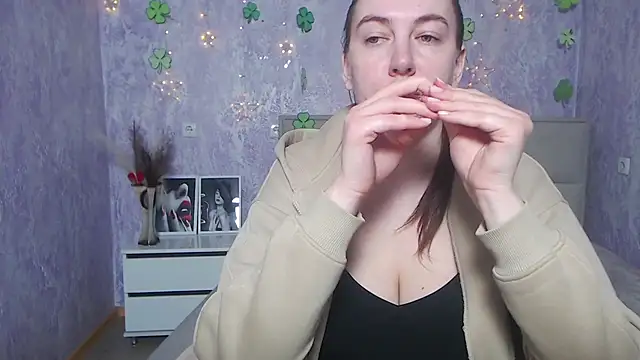 Snapshot of KaleyReed chatting on 03-15-25, 09:30 KaleyReed online show from 03-15-25, 09:30