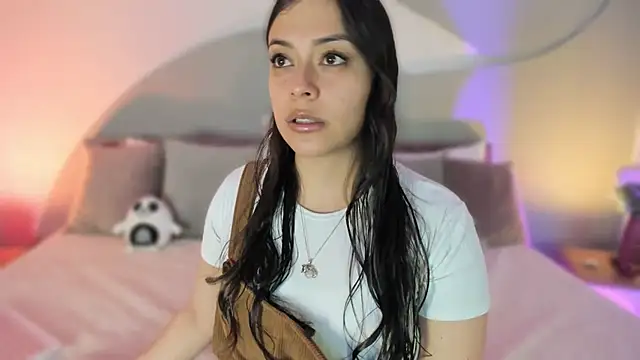 Nicolle W online show from 10-11-25, 11:53