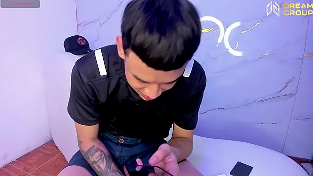 SecretsParty online show from 11-08-25, 07:56