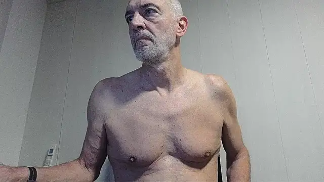 Snapshot of Herba_Mare chatting on 01-13-26, 08:14 Herba Mare online show from 01-13-26, 08:14