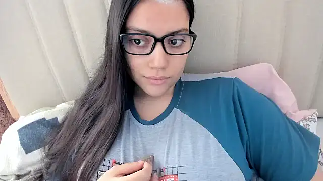 roniewester online show from 10-14-25, 02:40