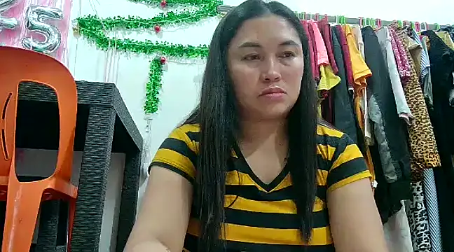 LalaiAsian online show from 01-06-25, 06:20