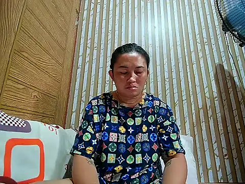 Snapshot of LalaiAsian chatting on 02-03-26, 12:09 LalaiAsian online show from 02-03-26, 12:09