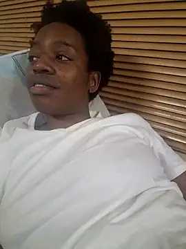 Sexynaughty Gal online show from 12-10-24, 09:00