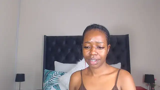 Sexynaughty Gal online show from 12-23-24, 08:14