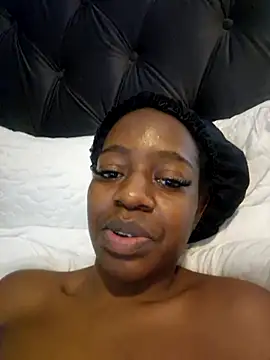 Sexynaughty Gal online show from 10-13-25, 08:53