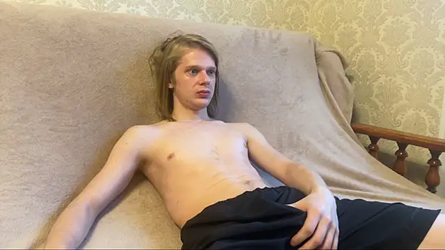 Snapshot of bobaster chatting on 10-30-25, 06:15 bobaster online show from 10-30-25, 06:15