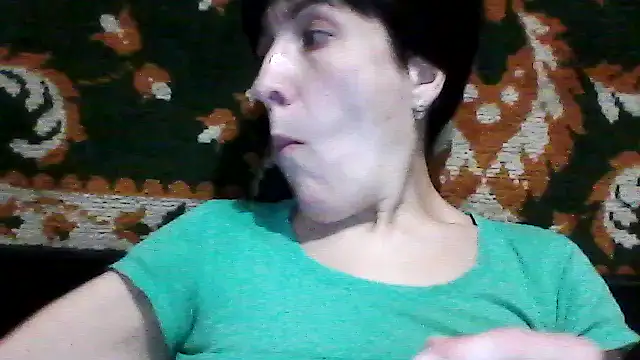 SunnyAmorre online show from 12-13-25, 08:25