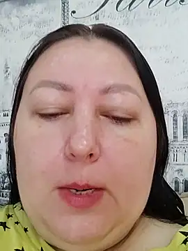 Snapshot of Rini333 chatting on 10-20-25, 09:54 Rini333 online show from 10-20-25, 09:54