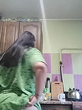 Snapshot of Rini333 chatting on 10-26-25, 11:38 Rini333 online show from 10-26-25, 11:38