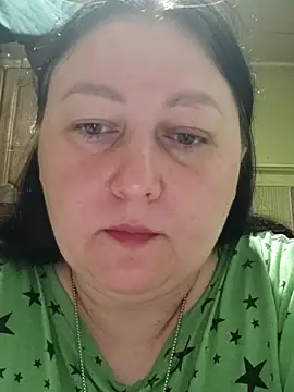 Snapshot of Rini333 chatting on 10-28-25, 05:37 Rini333 online show from 10-28-25, 05:37