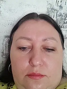 Snapshot of Rini333 chatting on 11-05-25, 10:26 Rini333 online show from 11-05-25, 10:26