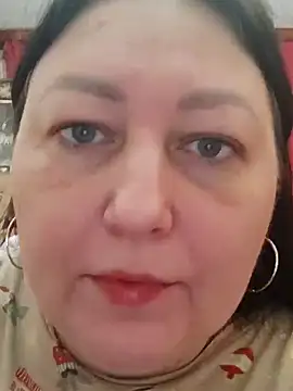 Snapshot of Rini333 chatting on 11-16-25, 04:51 Rini333 online show from 11-16-25, 04:51