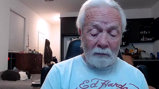 Snapshot of rockpoint69 chatting on 12-12-24, 10:24 rockpoint69 online show from 12-12-24, 10:24