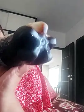 Snapshot of Srishtijain51 chatting on 02-13-25, 11:17 Srishtijain51 online show from 02-13-25, 11:17