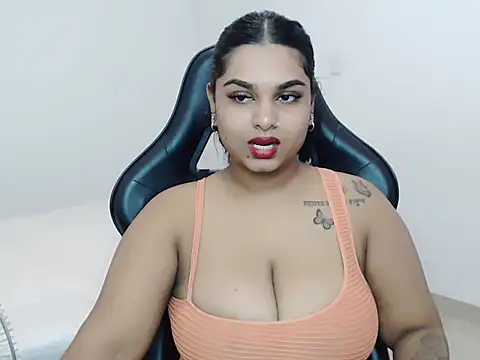 layla amin online show from 12-02-24, 03:36