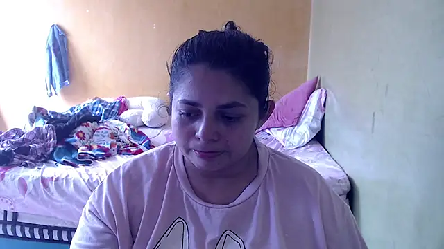 Snapshot of yulieth_bbw chatting on 11-13-25, 06:29 yulieth bbw online show from 11-13-25, 06:29