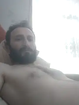 Snapshot of Yaramaz331 chatting on 03-12-25, 06:29 Yaramaz331 online show from 03-12-25, 06:29