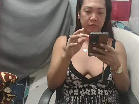 Snapshot of AsianNastyHOTCUM chatting on 11-03-25, 09:10 AsianNastyHOTCUM online show from 11-03-25, 09:10