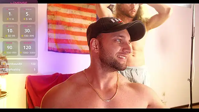 Snapshot of michaelbradleu chatting on 10-24-25, 04:47 michaelbradleu online show from 10-24-25, 04:47