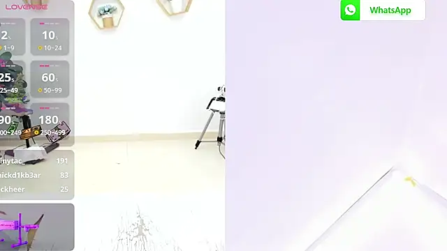 naty girl  online show from 01-14-25, 11:31