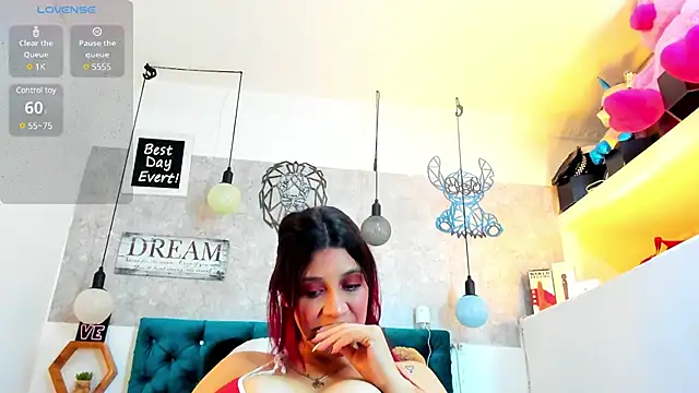 Rebeca xs online show from 03-18-25, 07:30