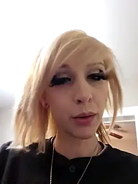 AmethystFoxx online show from 01-17-25, 04:04