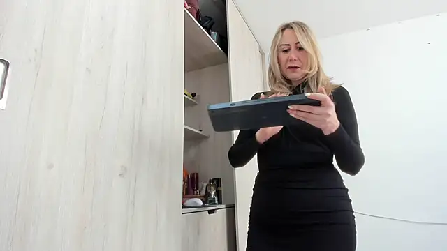 ashleymilf 1 online show from 09-09-25, 01:43
