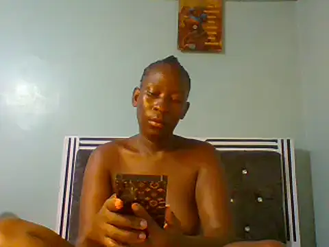 blackcuteebony online show from 02-12-25, 06:08