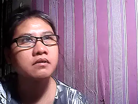 sweetsosie18 online show from 03-13-25, 02:27