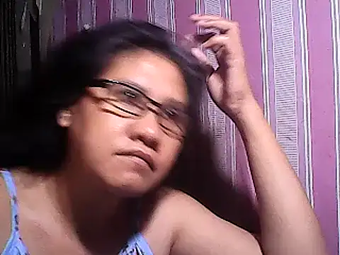 sweetsosie18 online show from 03-13-25, 09:48