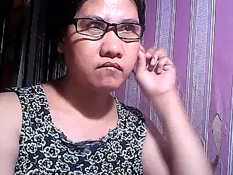 sweetsosie18 online show from 03-22-25, 08:51