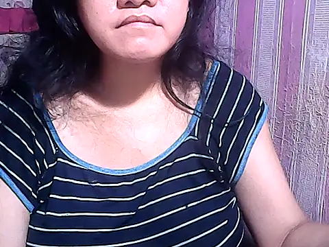 sweetsosie18 online show from 10-15-25, 04:45