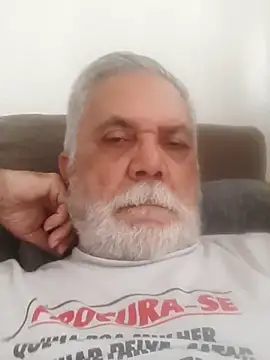 Snapshot of ad30-mor chatting on 11-21-25, 08:18 ad30-mor online show from 11-21-25, 08:18