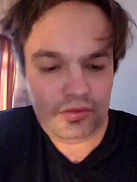 makau1 online show from 02-15-25, 07:49