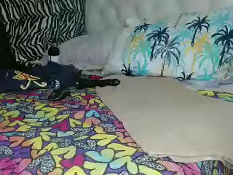 sharlot003 online show from 02-06-25, 10:26