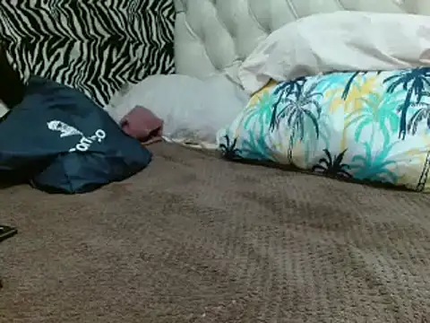 sharlot003 online show from 02-11-25, 10:37