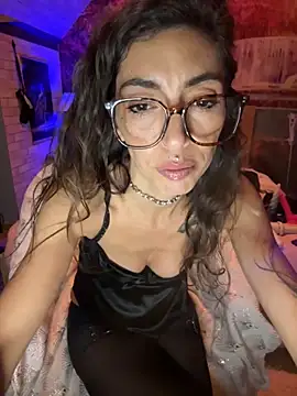 amanilouve online show from 03-11-26, 09:32