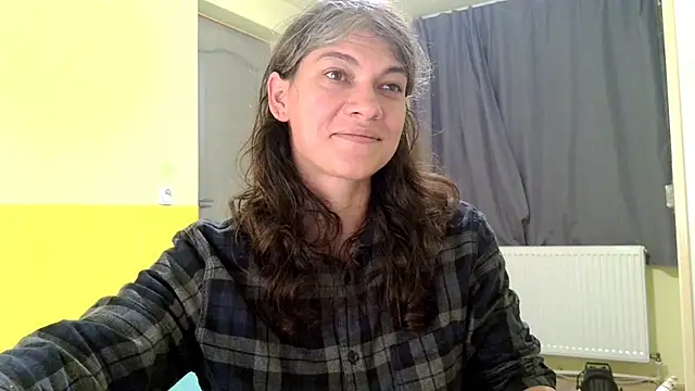 Snapshot of MercyLove chatting on 10-23-25, 03:55 MercyLove online show from 10-23-25, 03:55