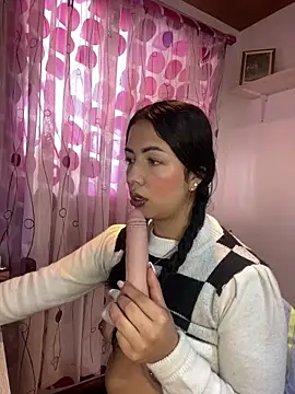 MadisonCambel online show from 01-15-25, 08:37