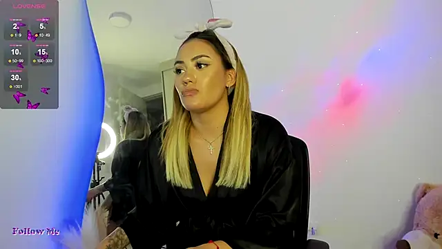 SussiVega online show from 03-08-25, 02:45