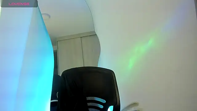 SussiVega online show from 09-13-25, 09:36