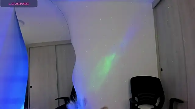 SussiVega online show from 09-22-25, 11:18