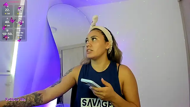 SussiVega online show from 09-25-25, 06:00