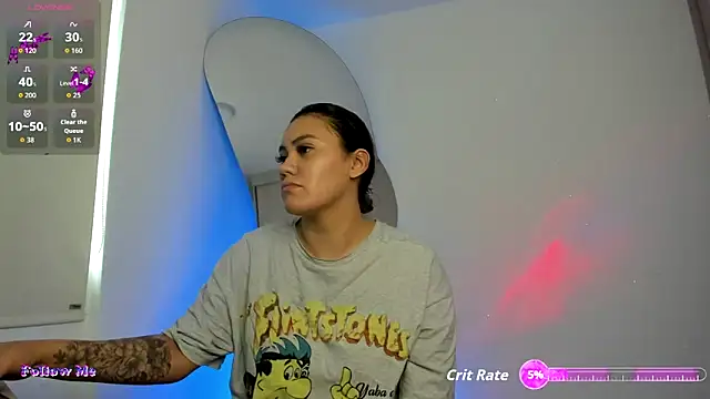 SussiVega online show from 10-23-25, 09:24